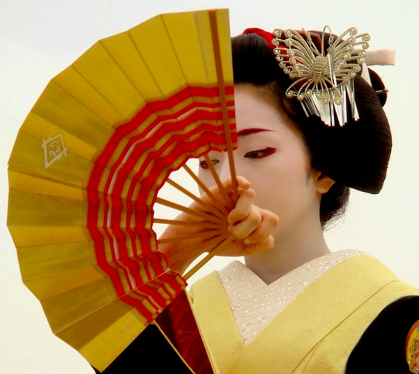 Все, что нужно знать о японской косметике