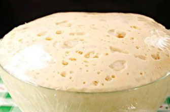 Пекарь выдал ингредиент, от которого тесто раздувается буквально на глазах. Достаточно одной ложки!