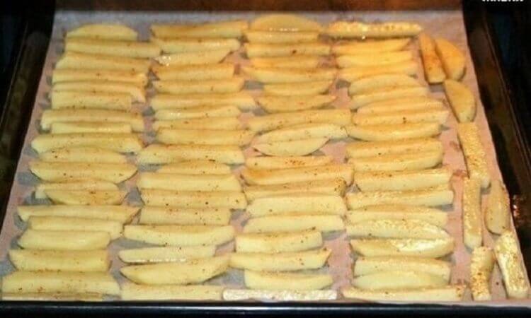 Вот рецепт картошки фри без капли жира: детям можно хоть через день