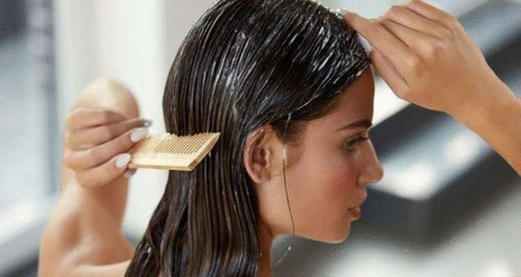 Простой способ в домашних условиях быстро справиться с выпадением волос