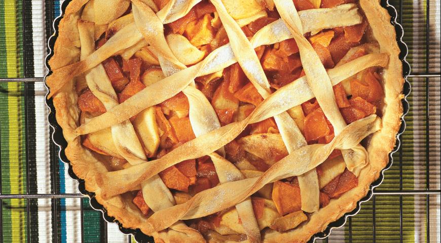 Пирог с яблоками и тыква рецепт. Пирог с тыквой и яблоками. Тыквенный пирог с яблоками. Яблочно тыквенный пирог. Открытый пирог с тыквой и яблоком.