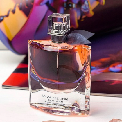 5 популярных женских парфюмов, которые отталкивают мужчин