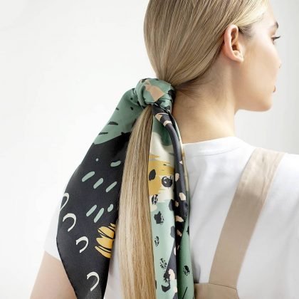 10 мест, куда можно повязать шелковый платок, чтобы все ахнули