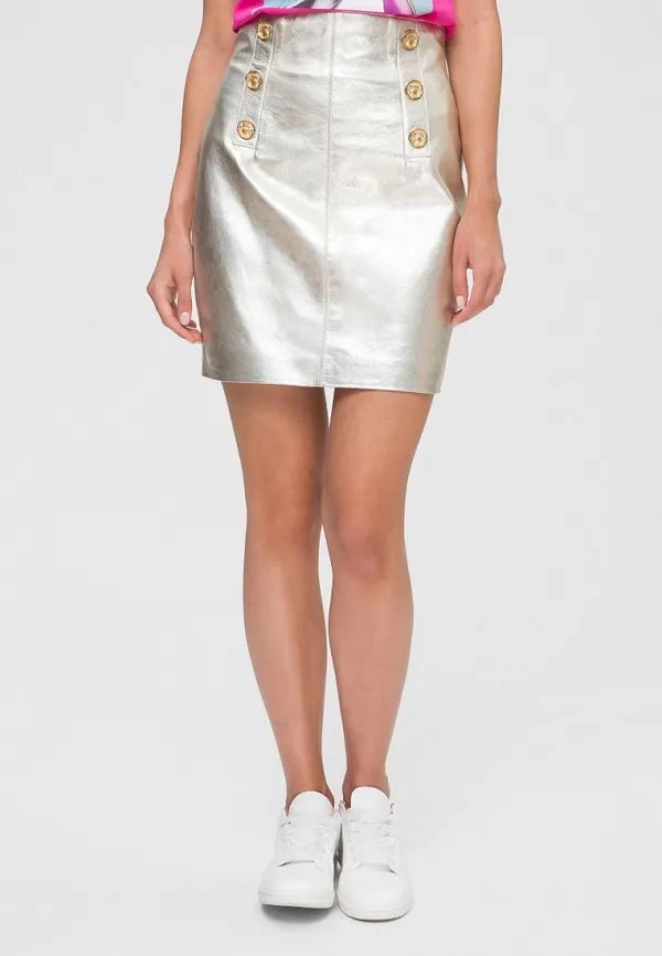 5 юбок, которые выглядят безвкусно на любой женщине