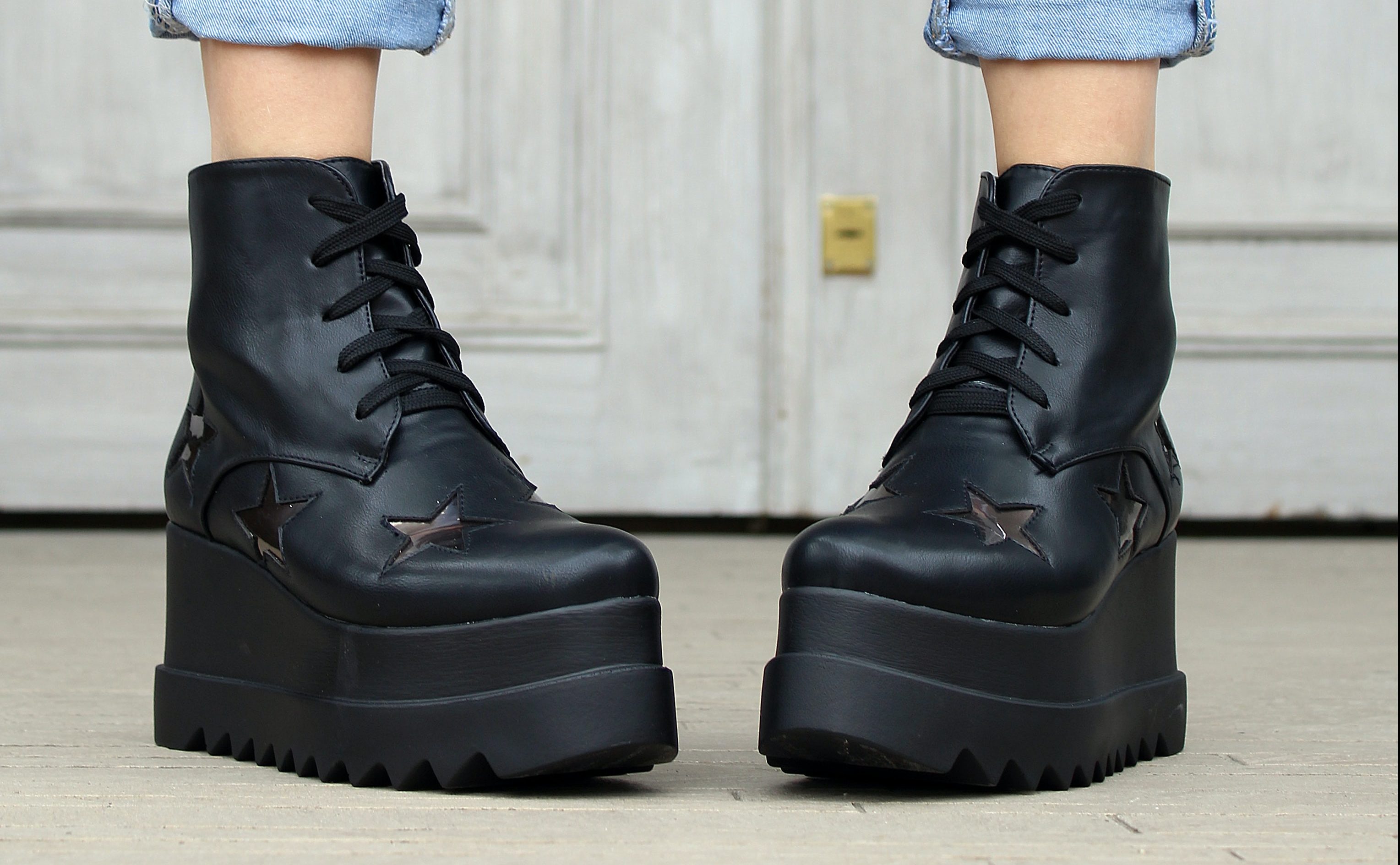 Безвкусица: 5 пар сапог, которые не наденет стильная женщина