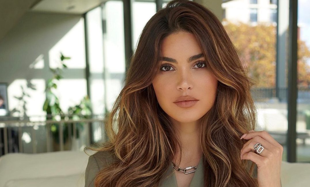 Роскошную женщину выдают детали: 8 мелочей во внешности