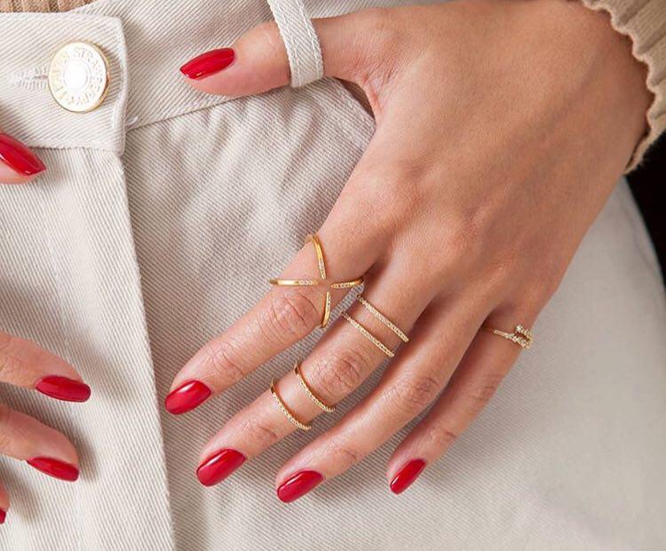 5 оттенков красного: такой маникюр делают только по-настоящему роскошные женщины