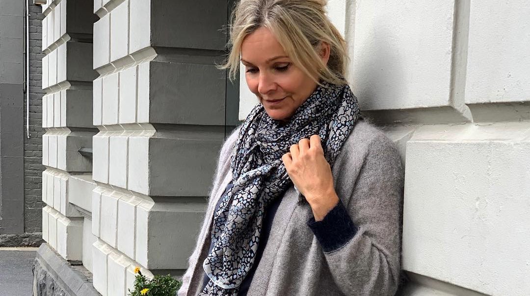 5 цветов в одежде, из-за которых женщина выглядит старше своих лет