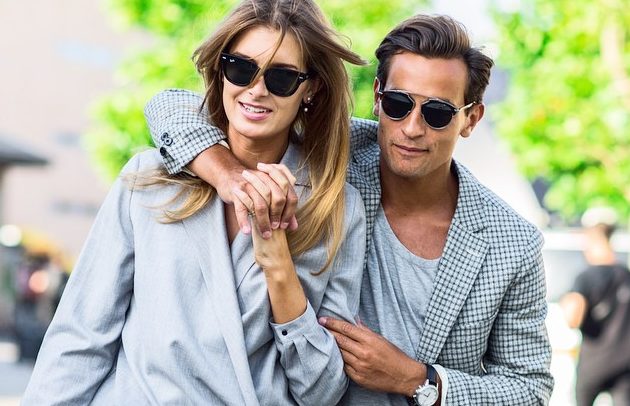 Из первых уст: мужчины рассказали, какие женские аксессуары сводят их с ума