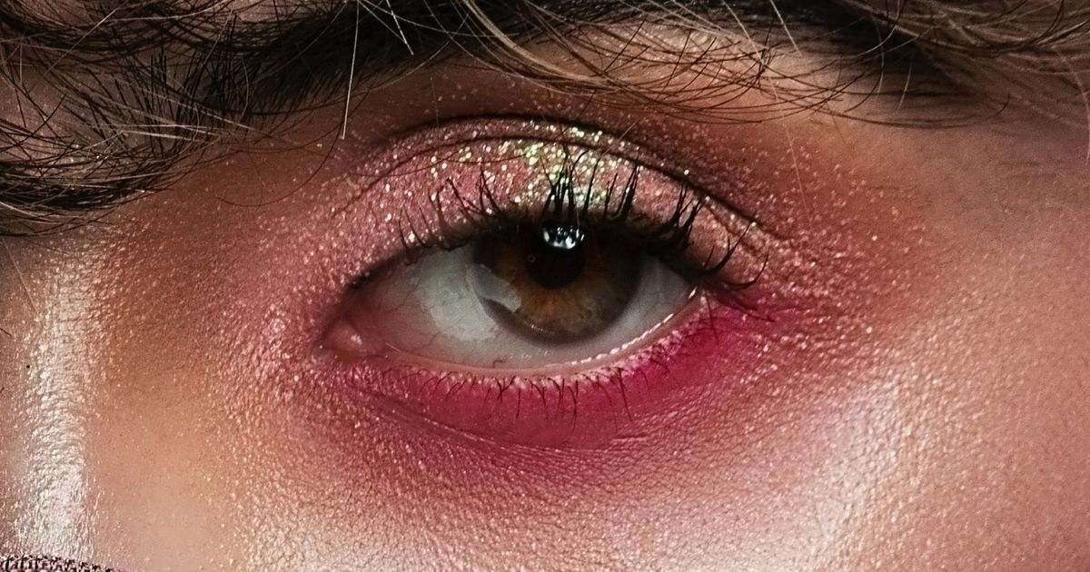 Как накрасить глаза, чтобы в них хотелось утонуть: 4 способа, которые захочется повторить