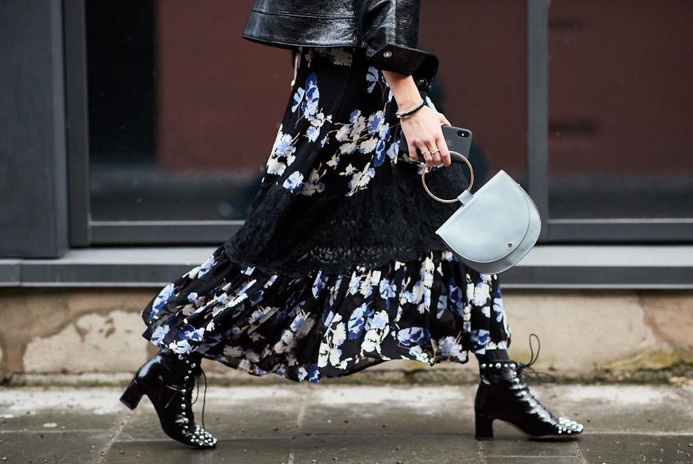 Как подобрать обувь к цветочному платью: выбираем лучшую пару