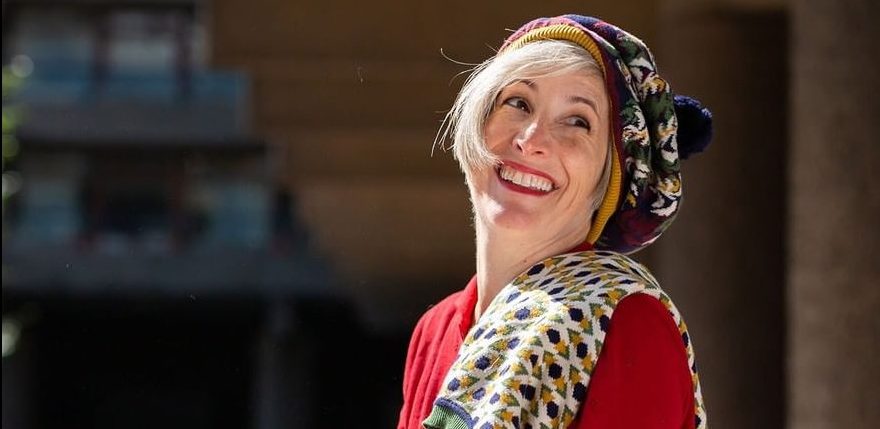 Носить их после 45 — как-то странно: 5 вещей на весну, о которых лучше забыть