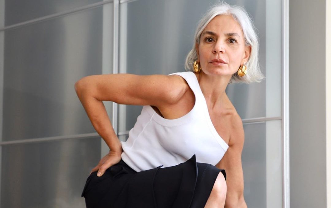 Почему ухоженная женщина выглядит молодящейся: 3 ошибки в стиле