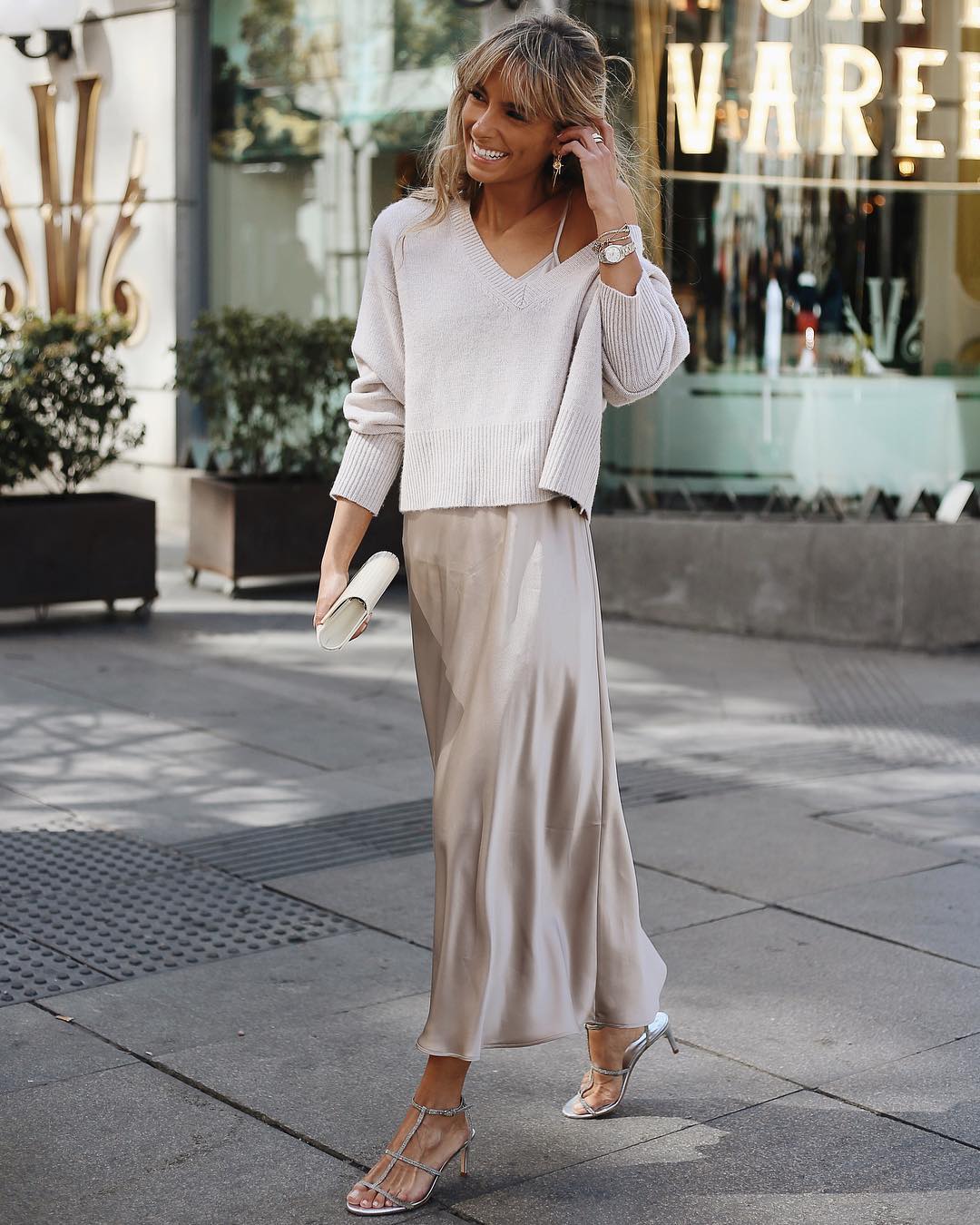 Вещи, которые давно пора убрать из шкафа после 50: советы мужчин