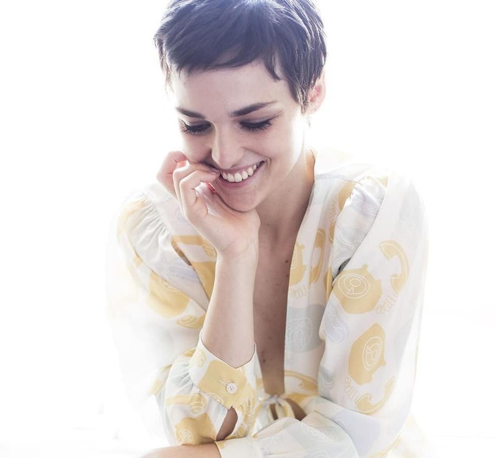 Вы будете выглядеть современно, если сделаете одну из этих 4 коротких стрижек