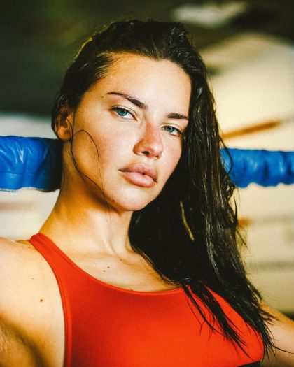 5 деталей в женской внешности, которые вызывают у мужчины интерес на уровне химии