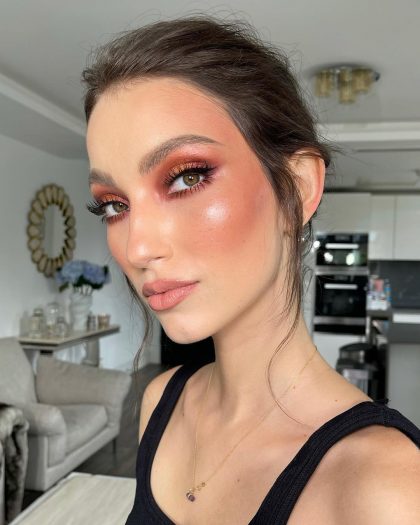 5 деталей в женской внешности, которые вызывают у мужчины интерес на уровне химии