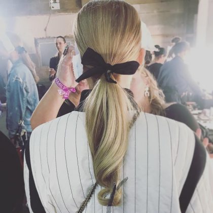 5 хитростей с волосами, чтобы выглядеть так же дорого, как после элитного салона красоты