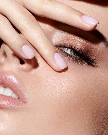 5 мелочей в женской внешности, из-за которых мужчина мечтает о ней в постели