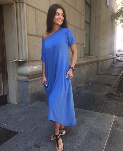 5 неожиданных вещей в гардеробе, которые выдают женщину в возрасте раньше любых морщин