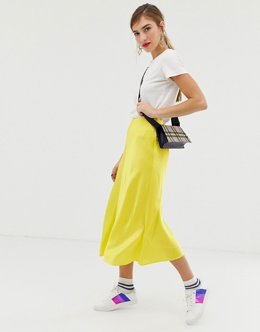 5 нюансов на устаревшей юбке, на которую и бросить взгляд стыдно