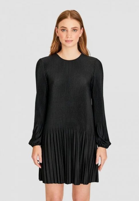 5 платьев, которые смотрятся на женщине неопрятно