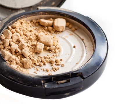 5 предметов, которые должны быть в мусорном ведре, но лежат в вашей сумке