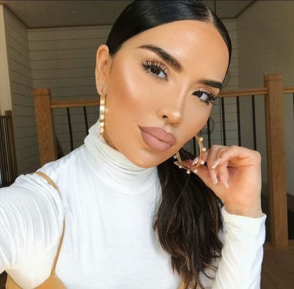 5 примеров устаревшего макияжа, над которыми женщины уже насмехаются