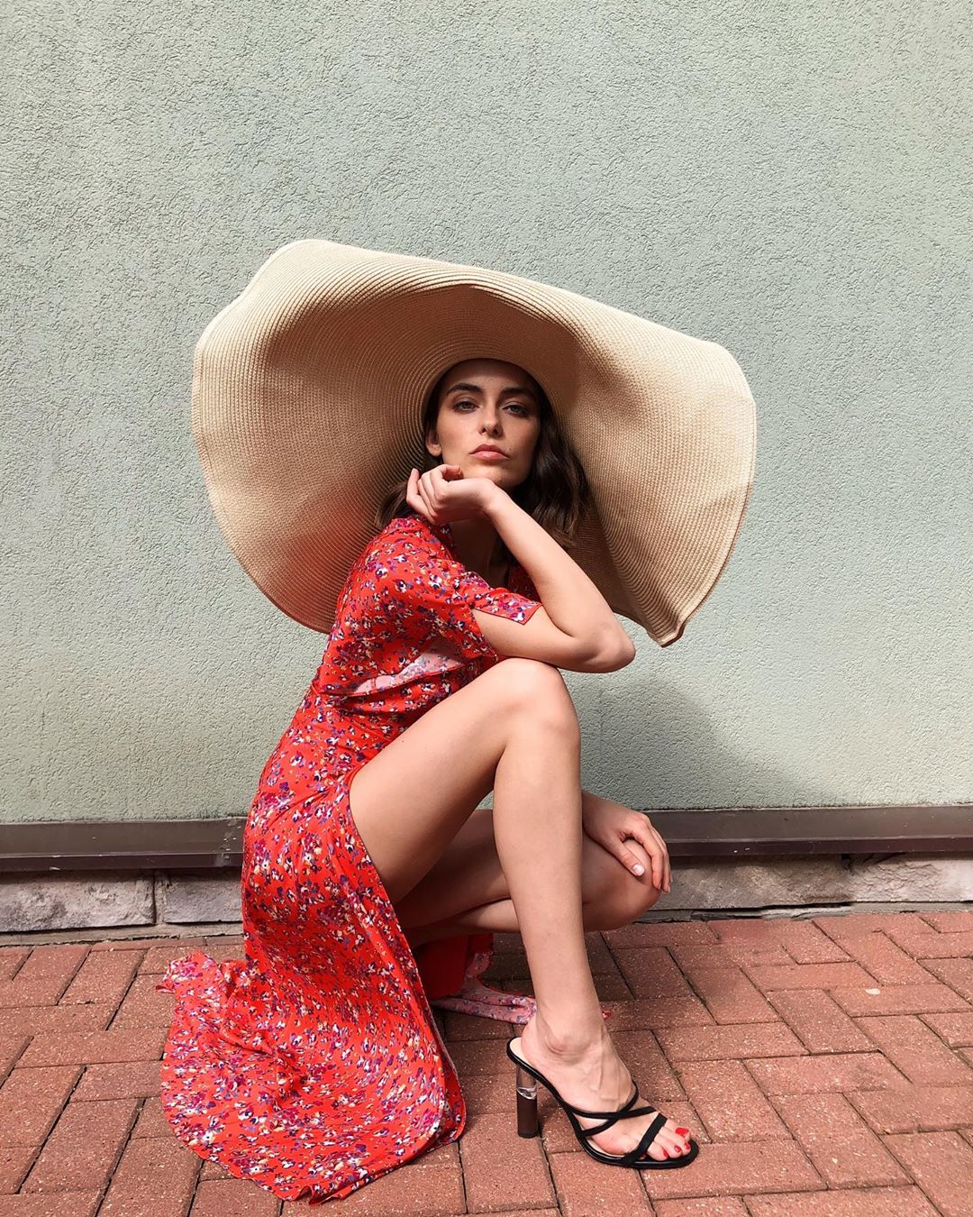 5 различий между босоножками, которые выглядят дорого и дешево