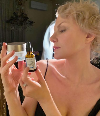 5 секретов 50-летних женщин, которые стареют красиво