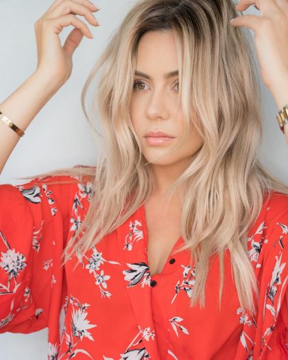 5 секретов, как спрятать седые волосы без краски. Рассказывает обеспеченная дама