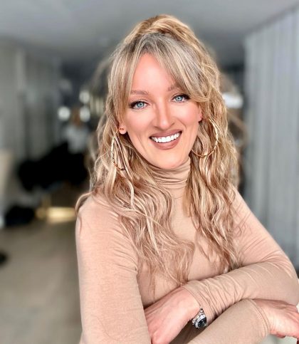 5 секретов, как спрятать седые волосы без краски. Рассказывает обеспеченная дама