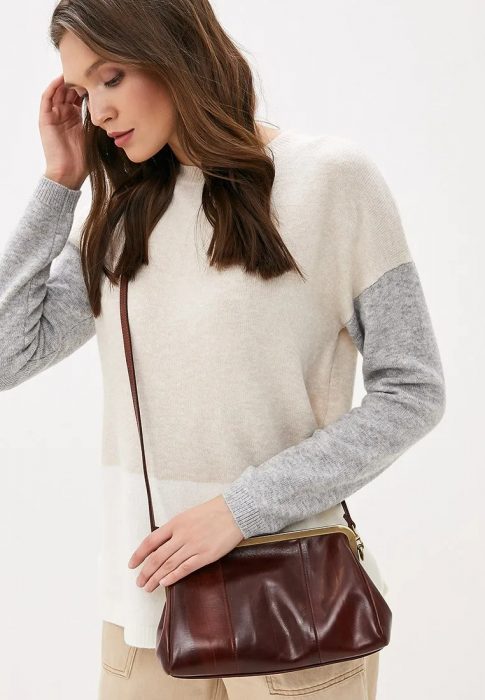 5 сумок, которые нельзя носить после 50: подборка неуместных моделей