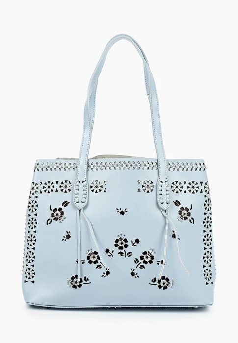 5 сумок, которые нельзя носить после 50: подборка неуместных моделей