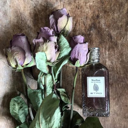 5 женских ароматов, которые притягивают мужчин лучше, чем глубокое декольте