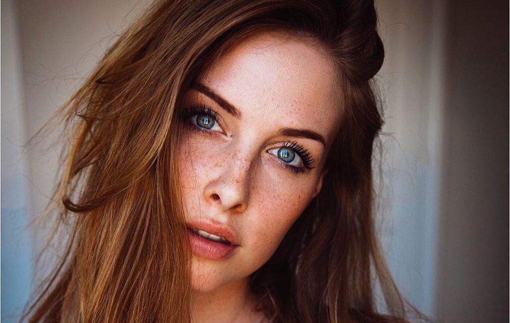 8 нюансов во внешности, которые так нравятся мужчинам, а женщины стесняются