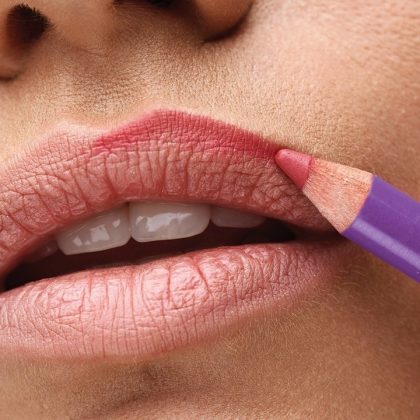 8 правил макияжа 45+, чтобы губы казались больше, а глаза — выразительнее