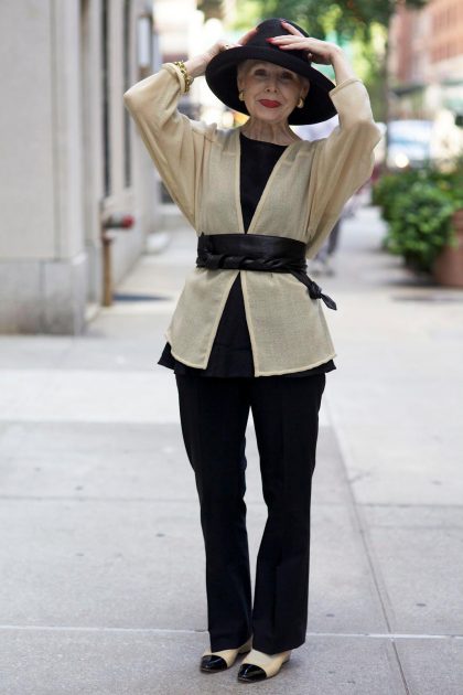 Идеальный гардероб для леди за 50