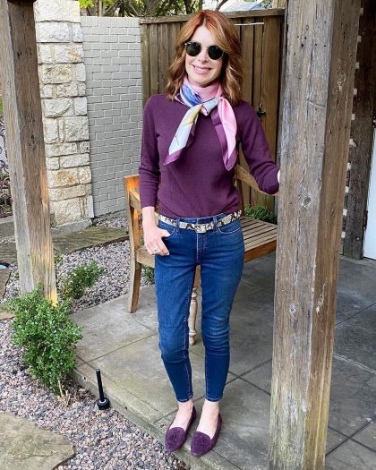 Как 50-летней женщине носить платок, чтобы выглядеть не как бабушка. Показывает модница из Германии