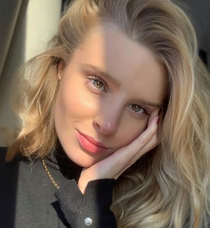 Какие 5 мелочей во внешности выдают, что женщина очень скромная