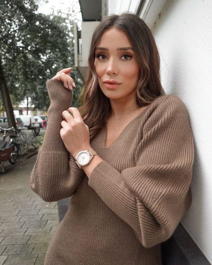 Как отличить женщину с высокой самооценкой: 4 детали в одежде весной