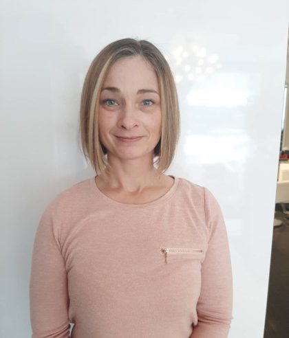 Какую стрижку сделать, если овал лица поплыл: 6 шикарных идей