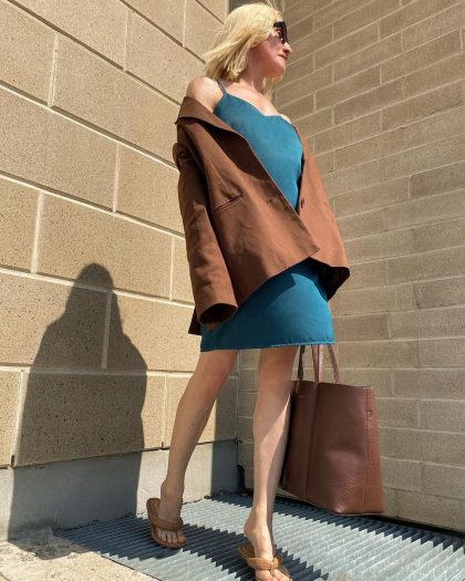 Какую сумку купить после 50, чтобы выглядеть элегантно: 5 бюджетных моделей